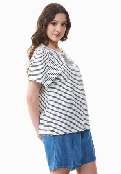ORGANICATION ORGANICATION Gestreiftes T-Shirt aus Bio-Baumwolle und Leinen, Off white/navy, – Produktbild 3 von 4