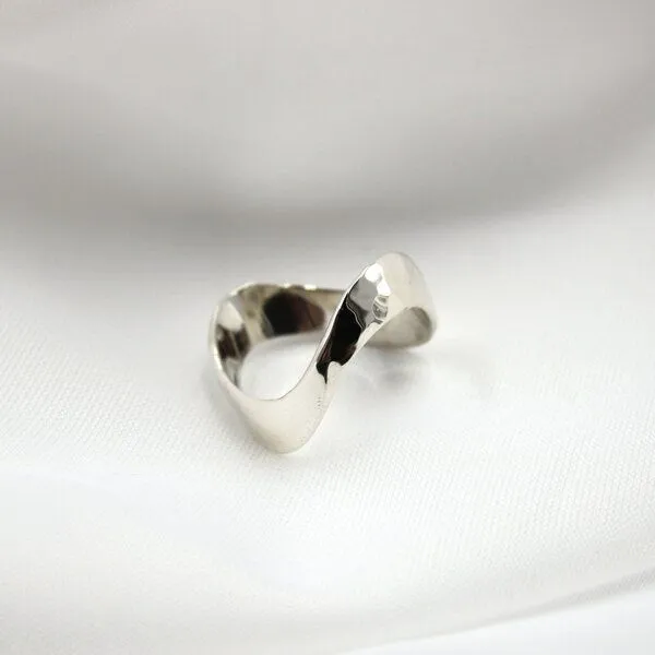 pakilia pakilia Ring "Ondas" #8 – Produktbild 3 von 5