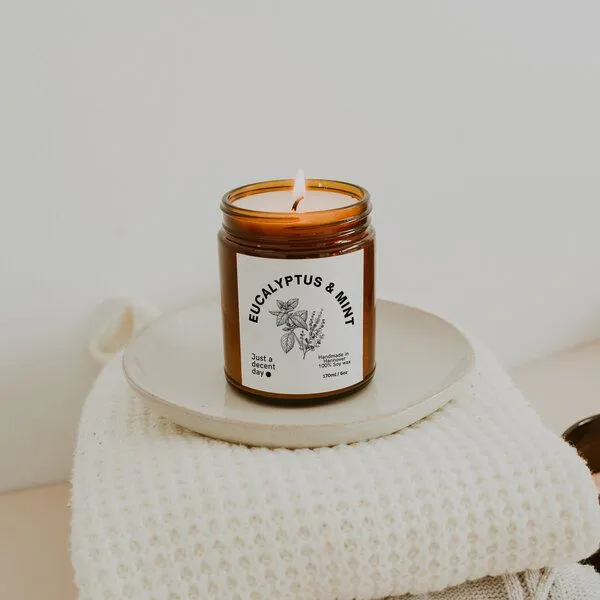 Just a decent day Just a decent day Eucalyptus & Mint - Duftkerze - Sojawachs – Produktbild 4 von 4