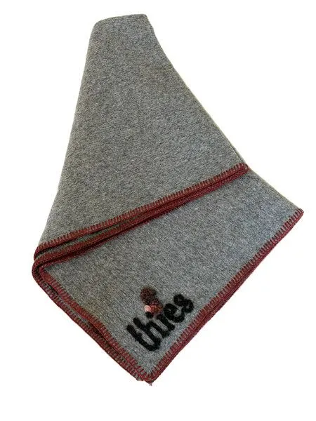 thies Wolldecke thies Eco Squirrel Wool Blanket aus 70 % Schurwolle, Grey (grau), – Produktbild 4 von 4