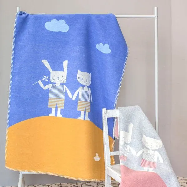 david fussenegger david fussenegger Babydecke 75 x 100, Hase & Katze, Blau-gelb, – Produktbild 4 von 4