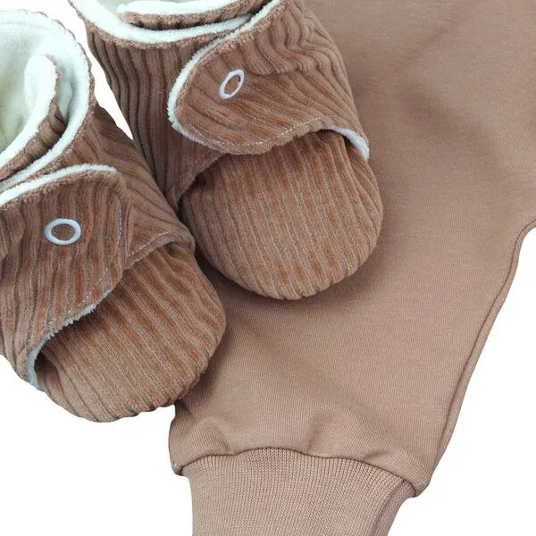 Sternchenwolke Sternchenwolke Bio Baggy Hose "Cafe au lait" – Produktbild 4 von 4