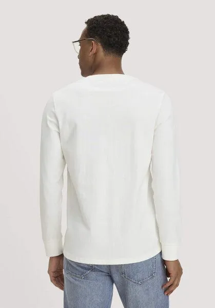 hessnatur hessnatur Henley Longsleeve Relaxed aus reiner Bio-Baumwolle, Naturweiss, – Produktbild 2 von 4