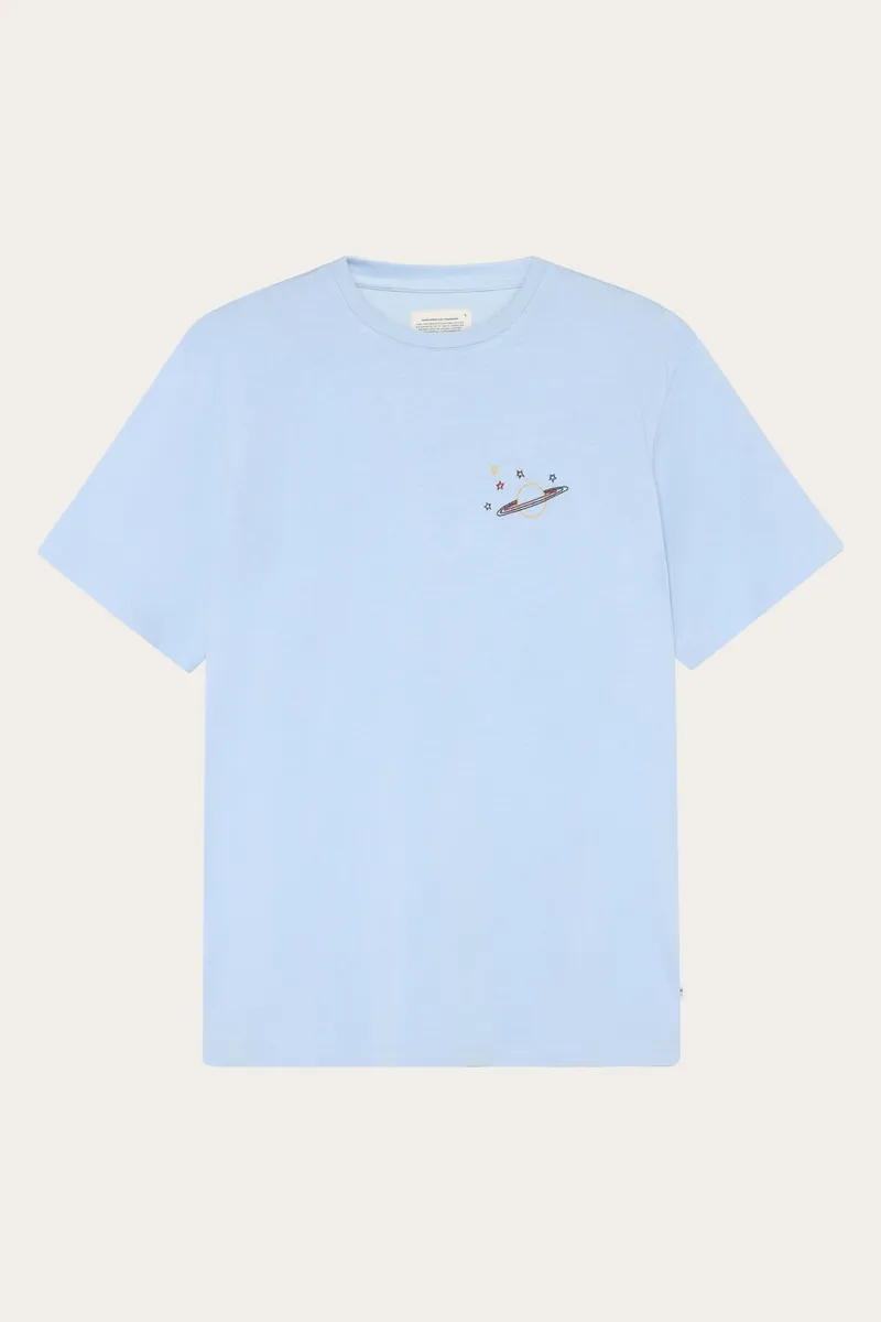 KnowledgeCotton Apparel KnowledgeCotton Apparel Herren vegan T-Shirt Mit Stickerei Auf Der Brust Skyway, Blau, – Produktbild 1 von 2