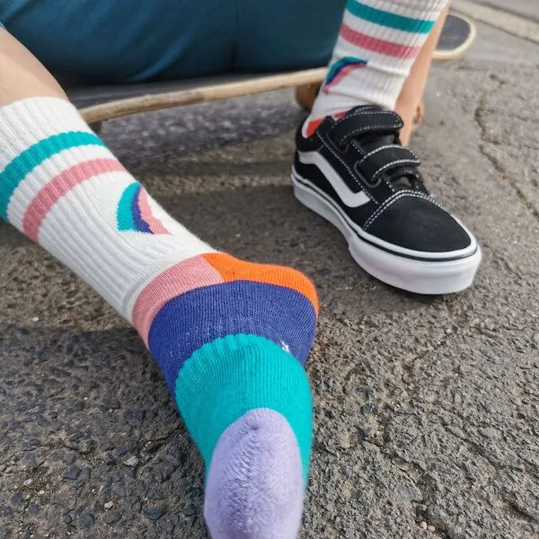 Fräulein Prusselise Fräulein Prusselise Sportsocke Regenbogen Tennissocke, bunt gemustert – Produktbild 2 von 4