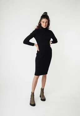 MELA Rippstrickkleid SHIVANI | von MELA | Fairtrade & GOTS zertifiziert – Produktbild 1 von 1