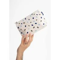 MELA Große Kosmetiktasche | von MELA | Fairtrade & GOTS zertifiziert, Greige / blue dots print, – Produktbild 1 von 1