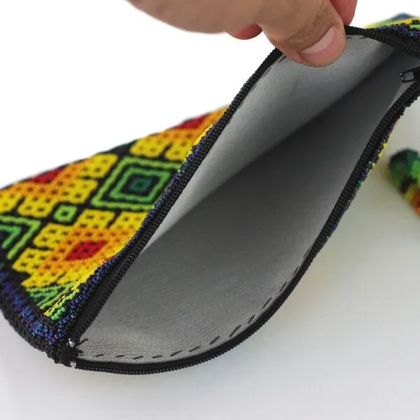 Mitienda Shop Mitienda Shop Clutch aus Glasperlen, Huichol Unikat aus Mexiko – Produktbild 2 von 4