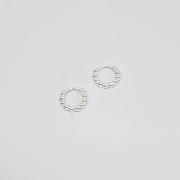 fejn jewelry fejn jewelry Ohrringe 'ball huggie', Silber, – Produktbild 1 von 2