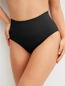 CALIDA CALIDA Taillenslip Seamless Shape mit leichtem Shape-Effekt – Produktbild 1 von 1
