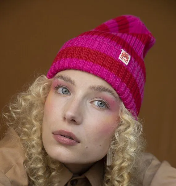 Kiwistories Strick- Mütze Streifen Rot Pink aus 100% Merinowolle- mulesingfrei, Rosa, – Produktbild 3 von 3