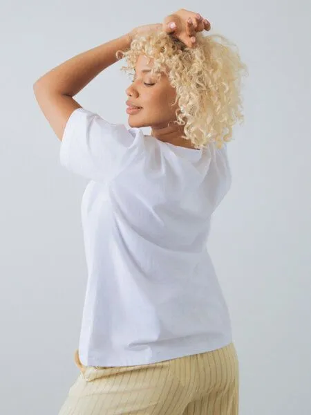 Honest Basics Honest Basics Hipster Shirt aus Bio- und recycelter Baumwolle, Weiß, – Produktbild 3 von 4