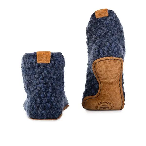 Kingdom of Wow Warme Hüttenschuhe aus weichem Wollgarn – extra dick, Damen & Herren, handgefertigt | Kingdom of Wow, Midnightblue, – Produktbild 1 von 5