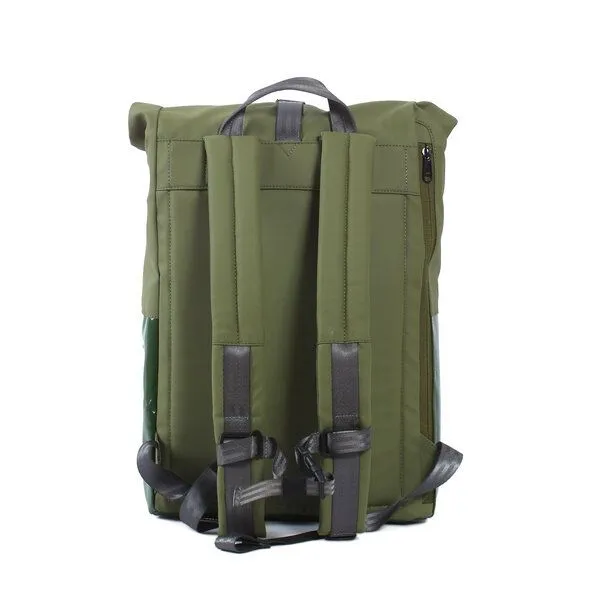 7clouds 7clouds Rolltop-Rucksack Nomo 7.1, Jungle green-mud green, – Produktbild 3 von 4