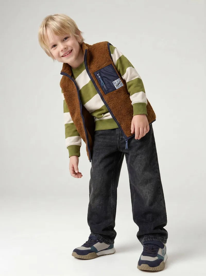 Vertbaudet Vertbaudet Jungen Teddyfleece-Weste mit Brusttasche, Karamell, – Produktbild 1 von 3