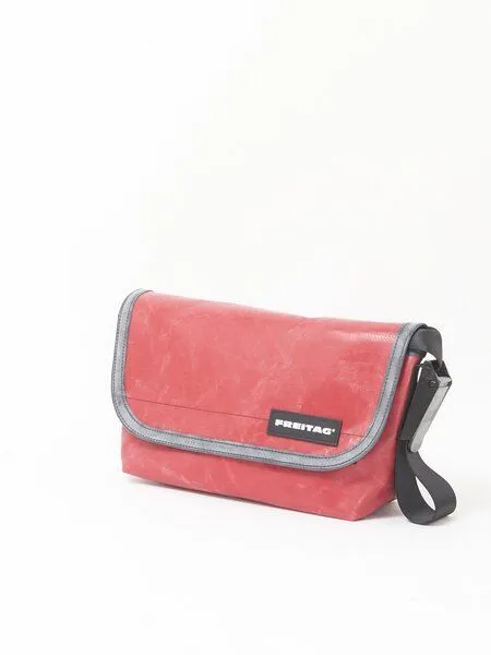 Freitag Freitag F41 Hawaii Five-O - red (000004304007) – Produktbild 2 von 3