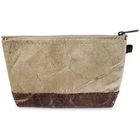 BELEAF BELEAF Veganer Kosmetikbeutel "BAG LEAF" aus Blattleder, Soil brown, – Produktbild 1 von 1