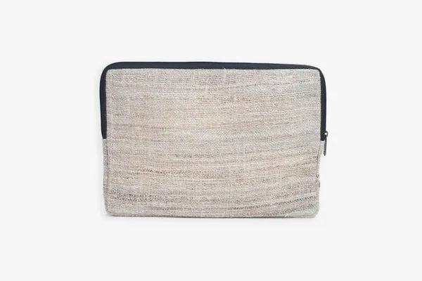 Himal Hemp Laptop Sleeve Hanf mit Recycle-Sari Innenseite 13 14 15 Zoll von Himal Hemp – Produktbild 2 von 3