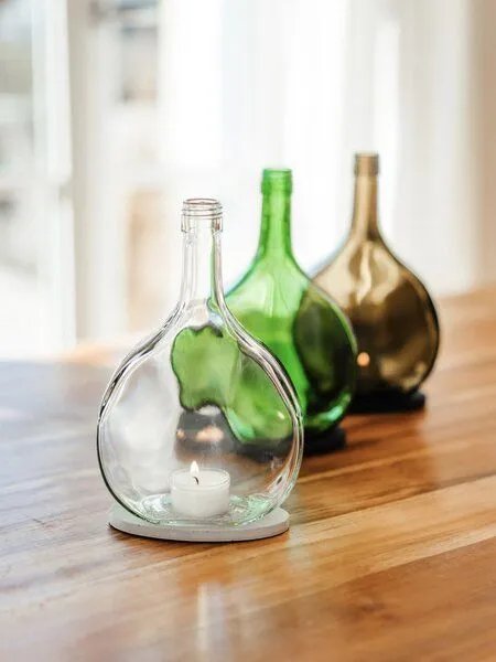 MaBe MaBe Weinwindlicht aus dem fränkischen Bocksbeutel - was für eine tolle Form, Transparent, – Produktbild 2 von 3