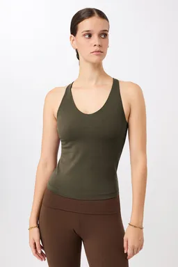 mandala mandala Damen vegan Sport Top Alle Sportarten Blattgrün – Produktbild 1 von 1