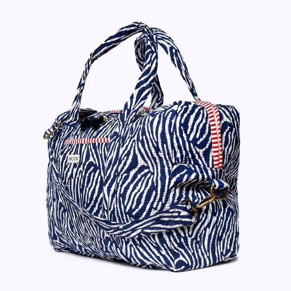 KIKOONI KIKOONI handgefertigte große Reisetasche TRAVELER BAG, Blue zebra, – Produktbild 1 von 4