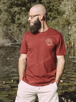 Life-Tree Life-Tree Shirt aus Biobaumwolle mit Brustmotiv für Herren "Olive" – Produktbild 1 von 1