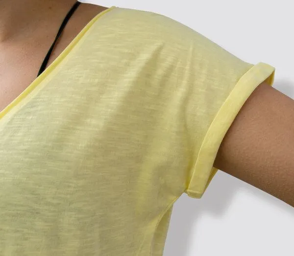 little kiwi little kiwi Damen T-Shirt, "In der Savanne", Iris Yellow – Produktbild 3 von 4