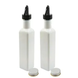 mikken mikken 2er Set Ölflasche / Essigflasche 250 ml mit Ausgießer Glasflaschen mit Dosierer + Schraubdeckel + 2 Etiketten – Produktbild 1 von 1