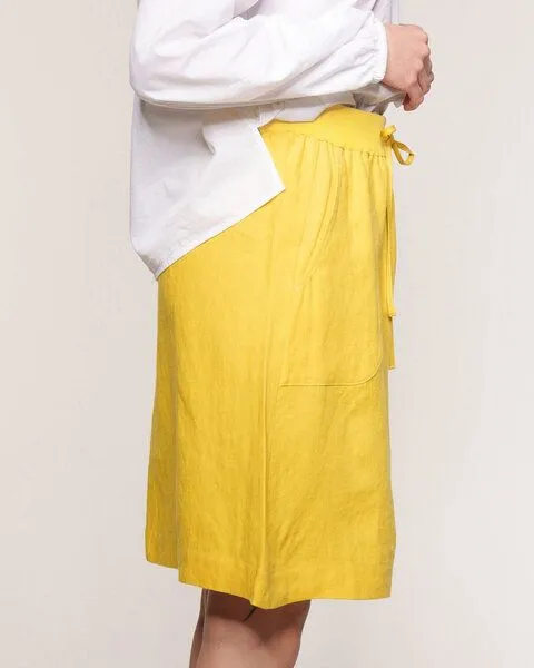 Alma & Lovis Alma & Lovis Sportiver Rock aus reinem Leinen | Linen Skirt, Sun (gelb), – Produktbild 3 von 4