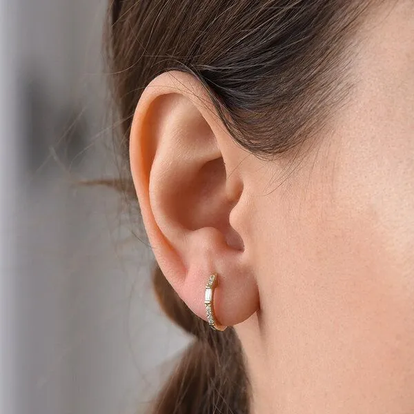 Eppi Eppi Silberne Ohrreifen mit Lab Grown Diamanten Agni, Gelb, – Produktbild 4 von 4
