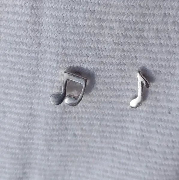 pakilia pakilia Ohrstecker "Notas musicales mini" – Produktbild 1 von 1