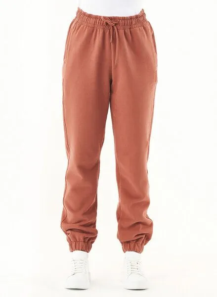 ORGANICATION ORGANICATION ESSENTIALS-PERRIE- Soft Touch Sweathose aus Bio-Baumwolle, Braun(cinnamon), – Produktbild 1 von 3