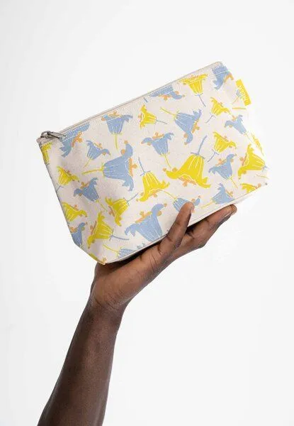 MELA Große Kosmetiktasche | von MELA | Fairtrade & GOTS zertifiziert, Greige / bellflower print, – Produktbild 1 von 2