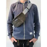 Leonca Leonca Upcycling Hip Bag aus Zeltleinen in 3 Größen – Produktbild 1 von 1