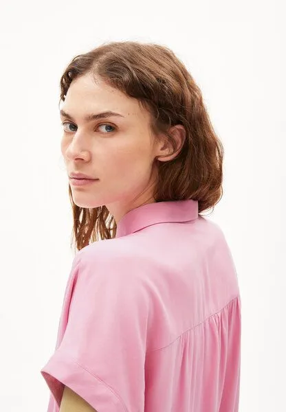 ARMEDANGELS ARMEDANGELS ZONYAA - Damen Bluse Relaxed Fit aus LENZING ECOVERO Viskose, Raspberry pink, – Produktbild 4 von 4