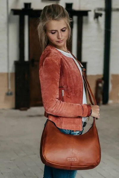 manbefair manbefair Hobo Bag Cathrine Leder, Rot-braun, – Produktbild 4 von 4