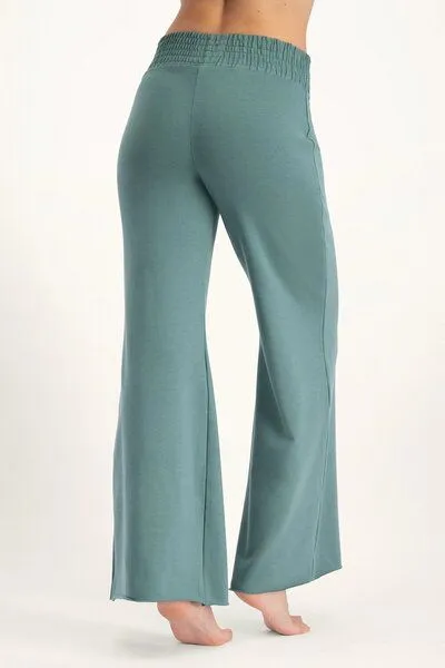 Urban Goddess Urban Goddess Flow Weite Yoga-Hose, Forest (grün), – Produktbild 3 von 3