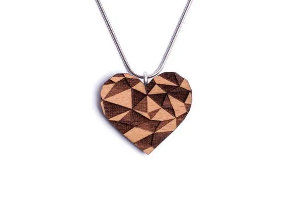 BeWooden BeWooden Herzchen Halskette Love Pendant – Produktbild 1 von 4