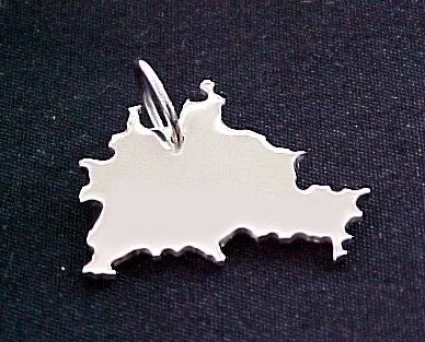 S.W.w. Schmuckwaren S.W.w. Schmuckwaren Berlin Kettenanhänger in 925 Silber – Produktbild 1 von 2
