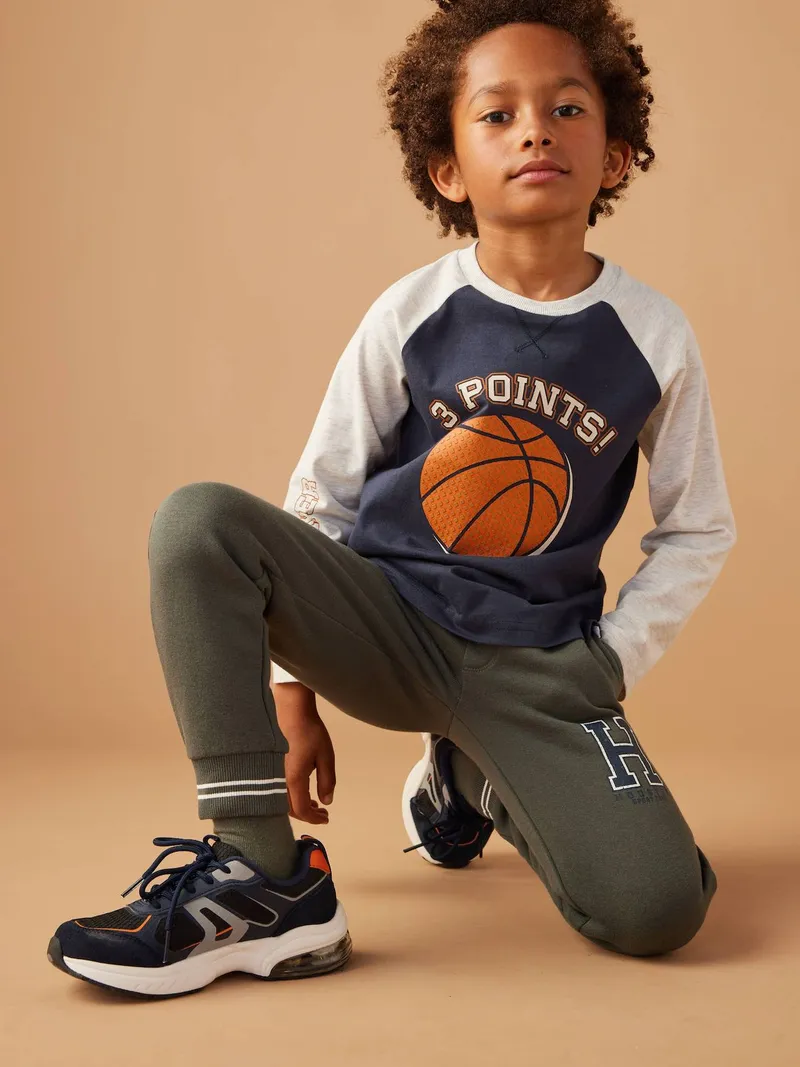 Vertbaudet Jungen Joggpants, Moosgrün, – Produktbild 2 von 4