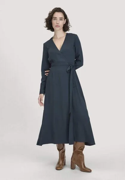hessnatur hessnatur Wickelkleid Knöchellang Regular aus reiner LENZING ECOVERO Viskose, Dunkles petrol, – Produktbild 1 von 4