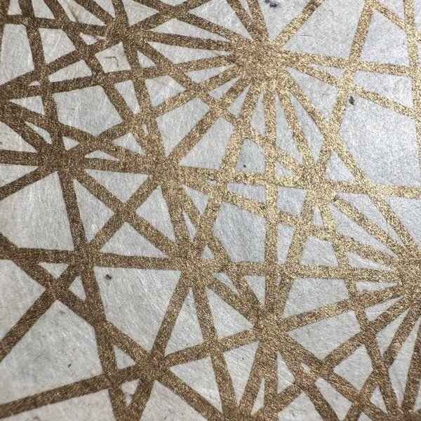 Veskor Cassiopeia Veskor Cassiopeia DEMIHEXERAKT Heilige Geometrie Linoldruck | 40 × 40 cm | Gold auf Naturweiß – Produktbild 3 von 4