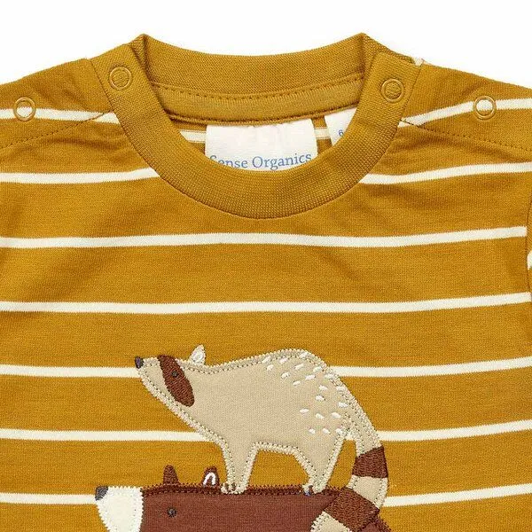 Sense Organics Sense Organics Baby Langarmshirt, Modell ELAN, Currygelb geringelt mit bär- & waschbär, – Produktbild 2 von 4