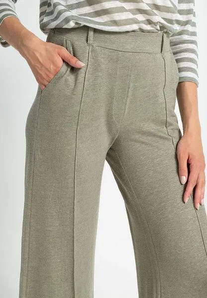 Alma & Lovis Alma & Lovis Marlenehose aus Hanf | Hemp Marlene, Khaki, – Produktbild 3 von 4