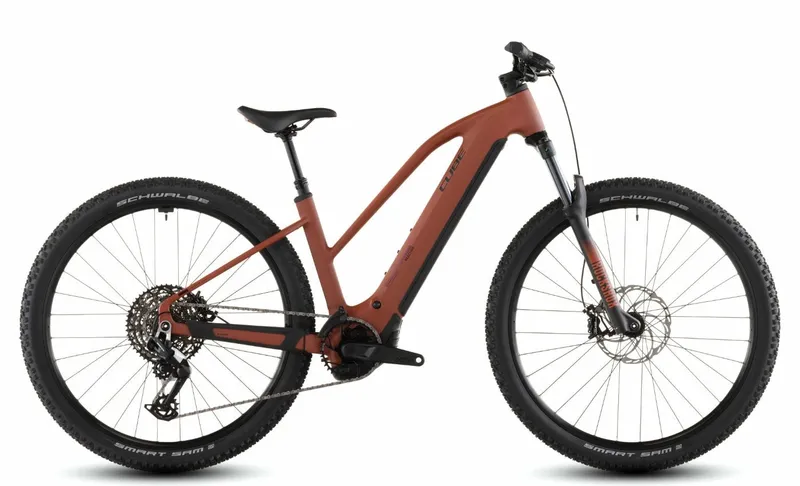 Cube Cube Reaction Hybrid Race 800 Orange Modell 2026 – Produktbild 1 von 3