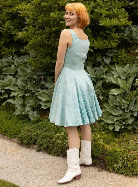 Peaces.bio - handbedruckte Biomode Peaces.bio - handbedruckte Biomode Sommer Tanzkleid - Bio-Leinen - Rankenzauber, Türkis, – Produktbild 2 von 2