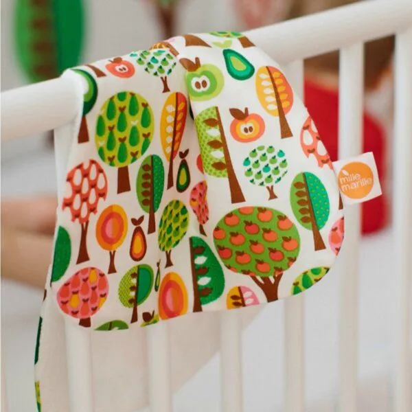 Millemarille Millemarille Spucktuch antibakteriell Bambussfrottee, Retro trees, – Produktbild 1 von 4