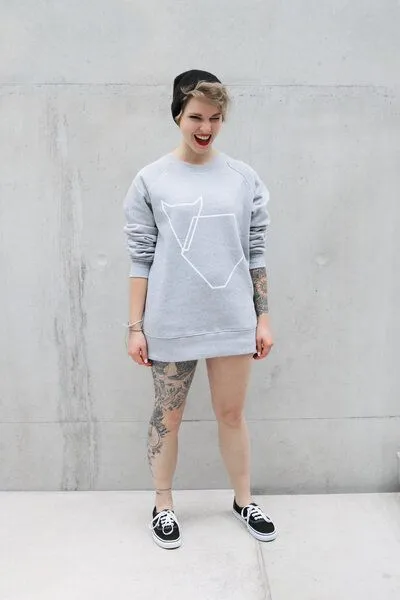 VEROIKON Pullover Grafikherz Unisex hellgrau VEROIKON – Produktbild 1 von 2