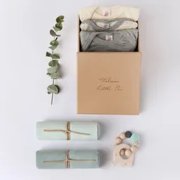NoniKids Berlin NoniKids Berlin NoniKids Geschenkbox *Starter Minty* I GOTS & Bio – Produktbild 1 von 1