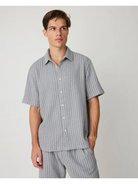 Knowledge Cotton Apparel Knowledge Cotton Apparel Breeze Structure Short Sleeve Shirt, Grey stripe, – Produktbild 2 von 3